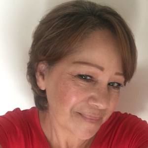 Meet your Posher, Linda